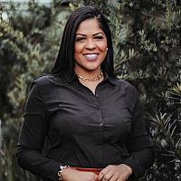 Queila Macedo